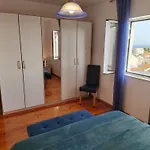 Marina Апартаменти *