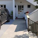Апартаменти Marina Хвар