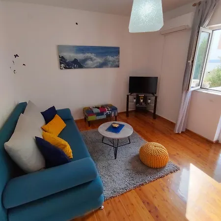 Marina Apartman