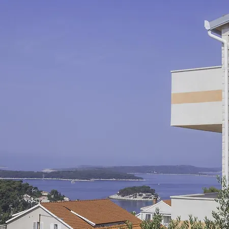 Marina Hvar Town
